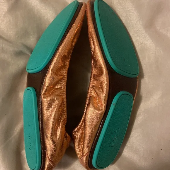 Rose Gold Tieks! Excellent condition - Picture 2 of 5